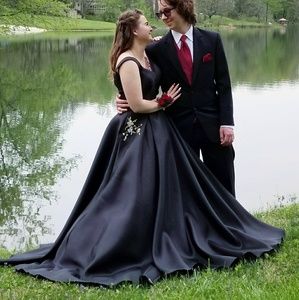 Black Prom Dress